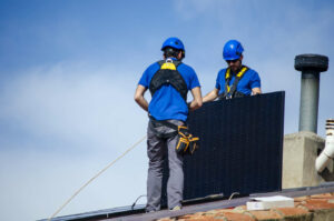 instalacion-modulos-solares-tejado-castellon