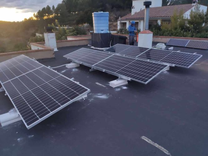 placas-solares-bloques-borriol