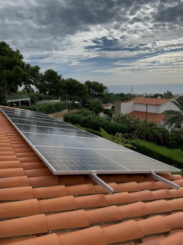 modulos-solares-autoconsumo-fotovoltaico-castellon