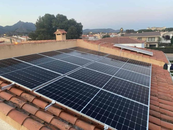 modulos-fotovoltaicos-benicassim-castellon