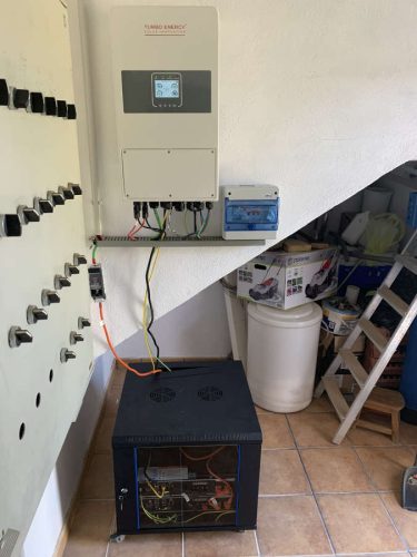 kit-solar-autoconsumo-turbo-energy-pylontech-castellon